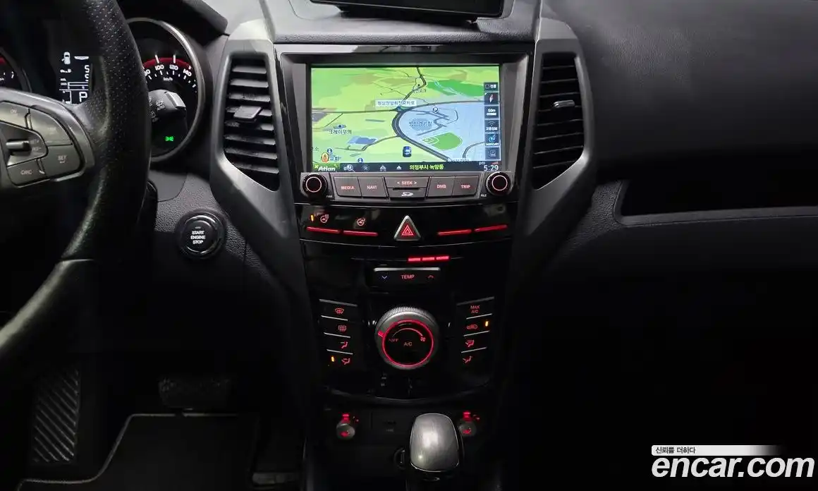 SsangYong TIBOLI 2017 1.6 Автомат в Москве № 856586, фото 14