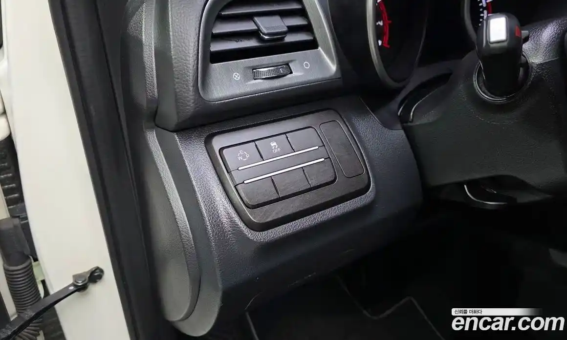 SsangYong TIBOLI 2017 1.6 Автомат в Москве № 856586, фото 17