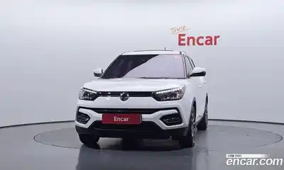 SsangYong TIBOLI 2018 1.6 Автомат в Москве № 856591, миниатюра 3