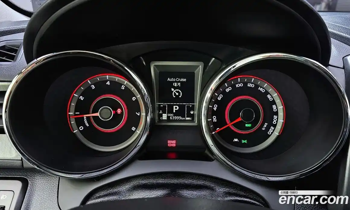 SsangYong TIBOLI 2018 1.6 Автомат в Москве № 856591, фото 8