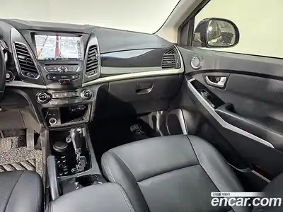 SsangYong Korando 2017 2.2 Автомат в Москве № 856717, миниатюра 9