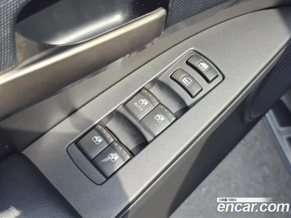 SsangYong Korando 2016 2.0 Автомат в Москве № 857115, фото 16