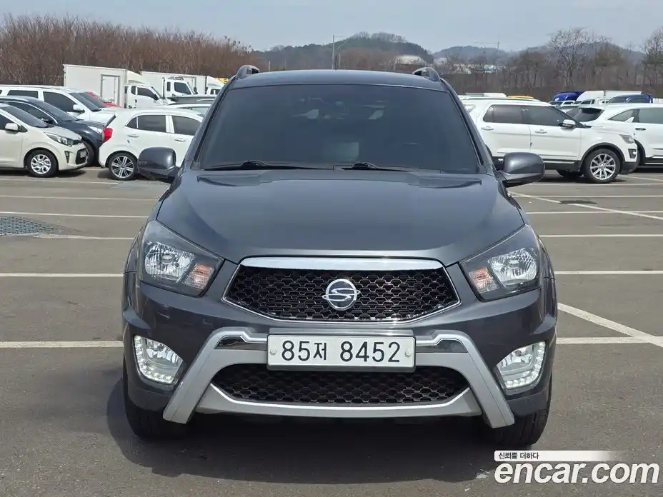 SsangYong Korando 2016 2.0 Автомат в Москве № 857115, фото 2