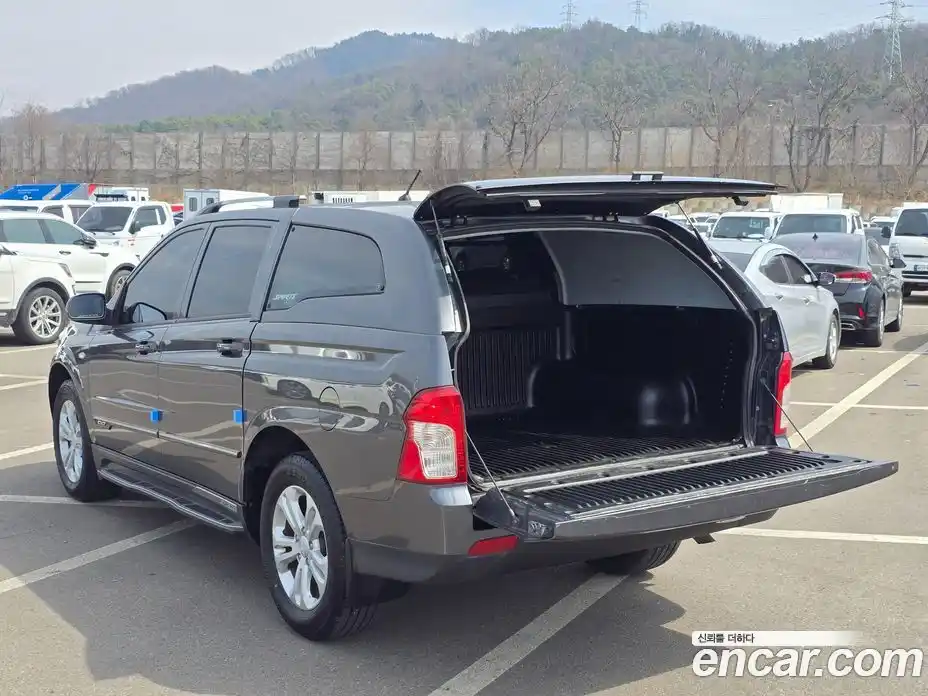 SsangYong Korando 2016 2.0 Автомат в Москве № 857115, фото 7