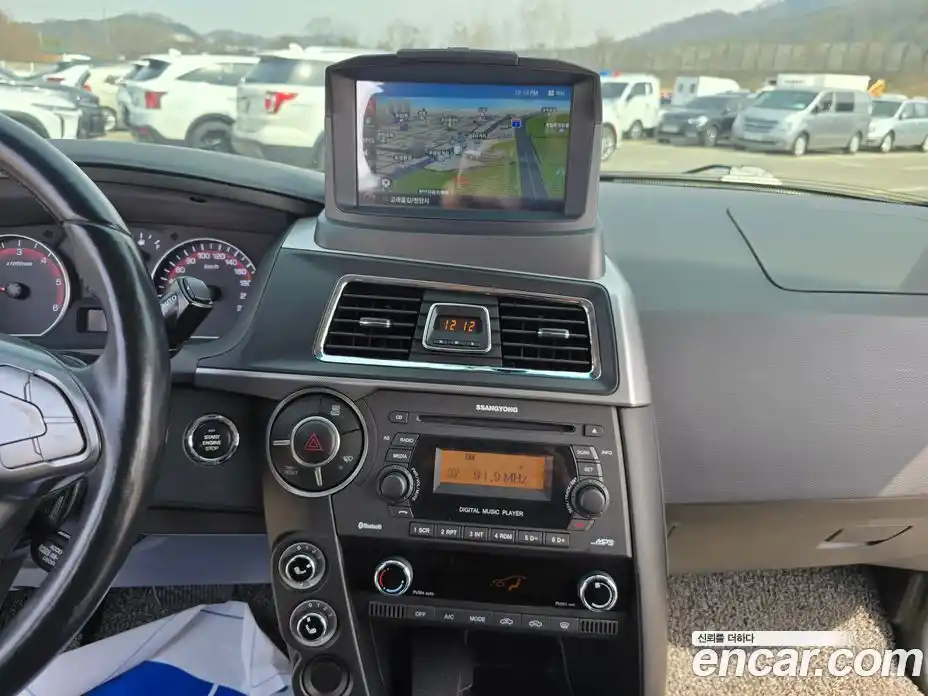 SsangYong Korando 2016 2.0 Автомат в Москве № 857115, фото 10