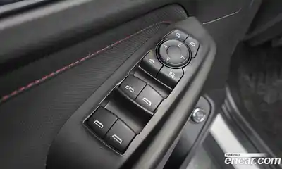 Chevrolet TrailBlazer 2022 1.3 Автомат в Москве № 857366, миниатюра 12