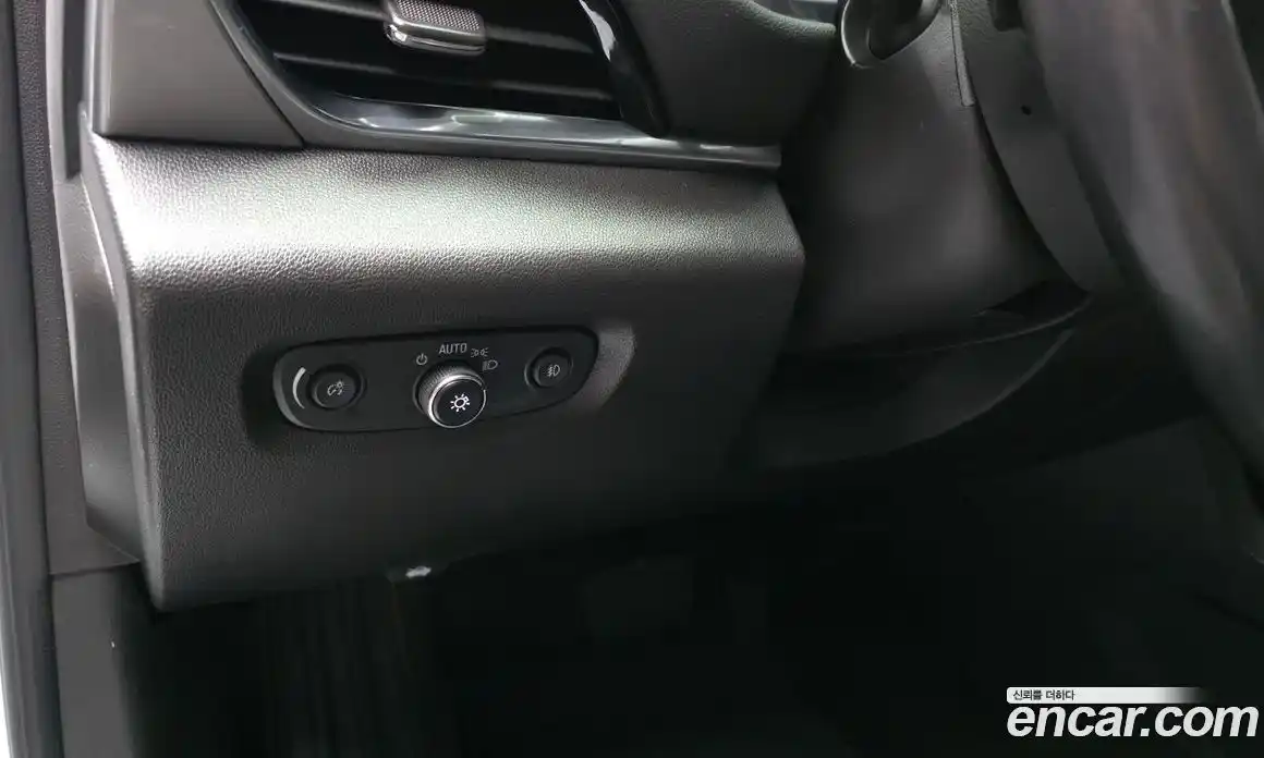 Chevrolet Traverse 2021 3.6 Автомат в Москве № 857526, фото 19