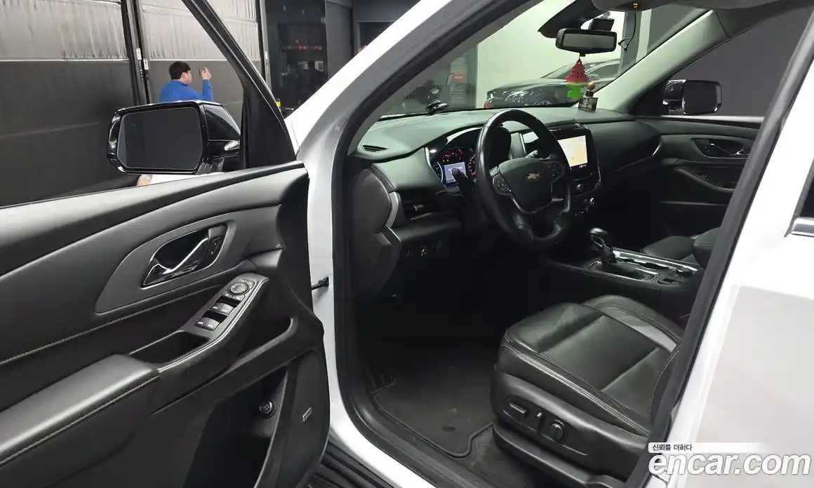Chevrolet Traverse 2021 3.6 Автомат в Москве № 857526, фото 10