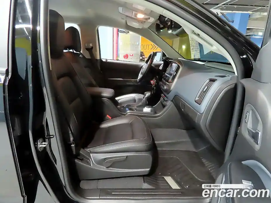 Chevrolet Colorado 2022 3.6 гидро в Москве № 857769, фото 8