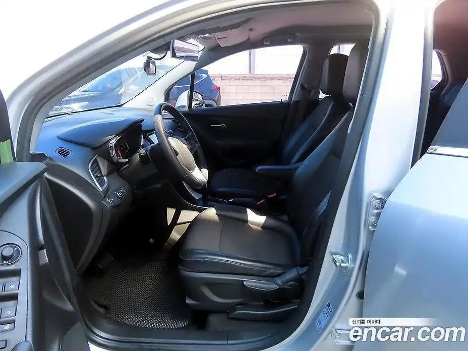 Chevrolet Trax 2017 1.4 гидро в Москве № 857825, фото 5