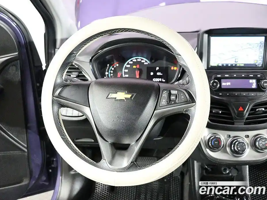 Chevrolet Spark 2016 1.0 Автомат в Москве № 857972, фото 15