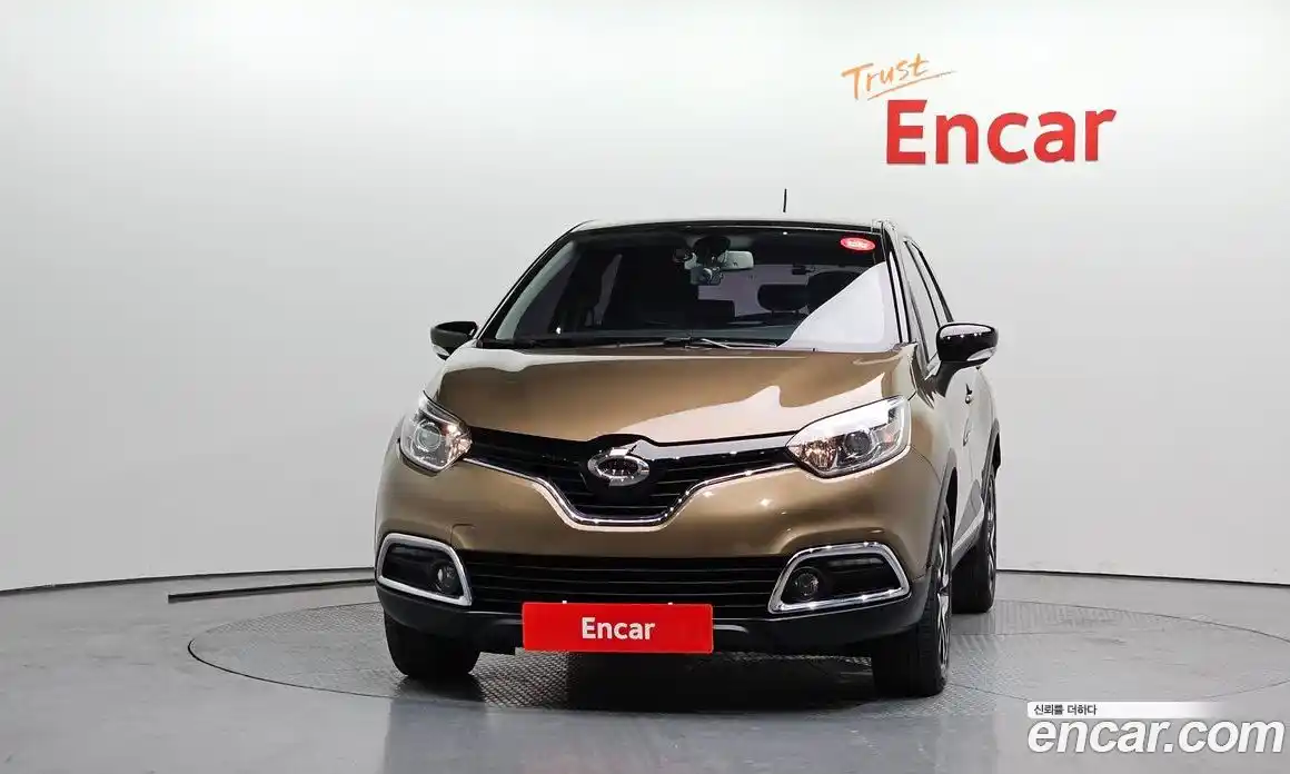 Renault QM3 2016 1.5 Автомат в Москве № 858239, фото 3