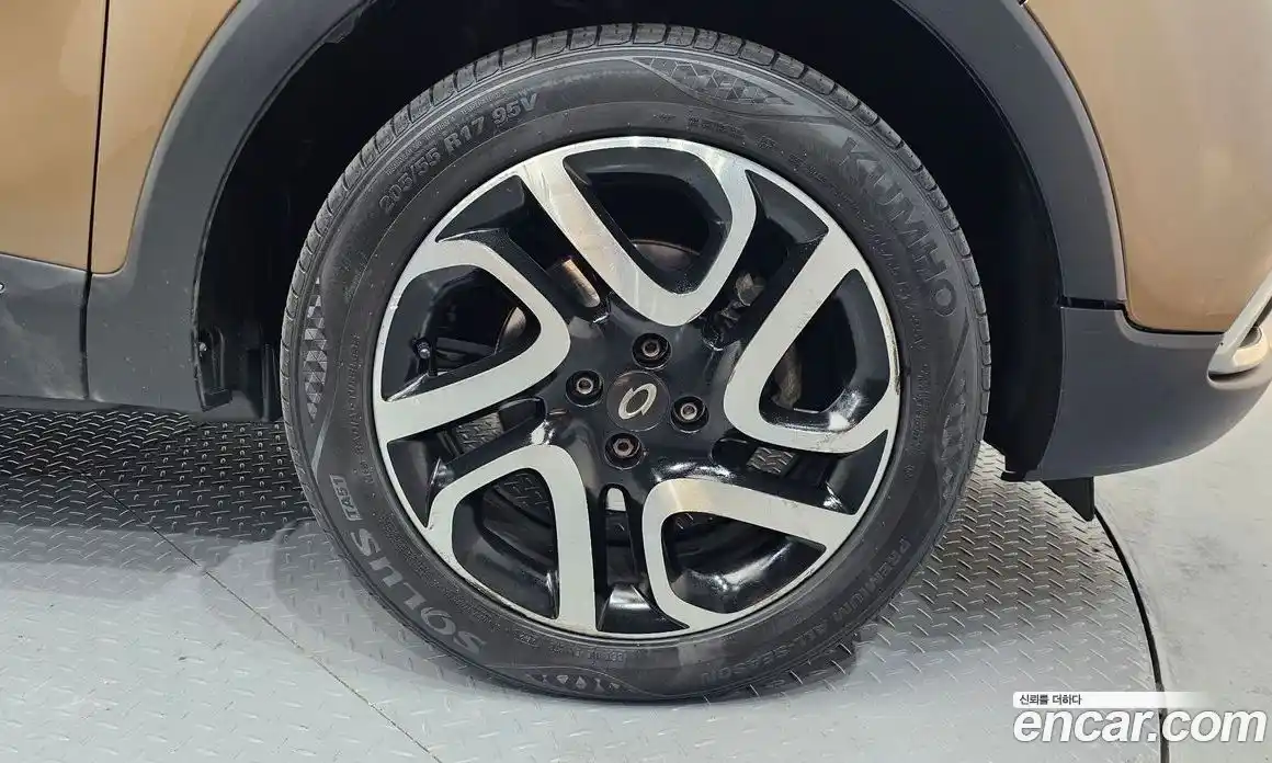 Renault QM3 2016 1.5 Автомат в Москве № 858239, фото 5