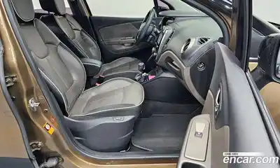 Renault QM3 2016 1.5 Автомат в Москве № 858239, миниатюра 10