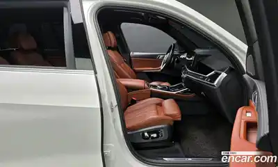 BMW X7 2023 3.0 Автомат в Москве № 858650, миниатюра 10