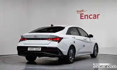 Hyundai Avante, 2023