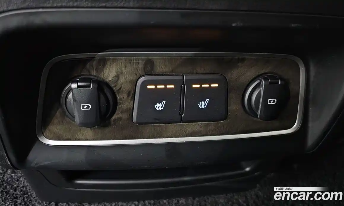 Hyundai Starex 2019 2.5 Автомат в Москве № 886136, фото 17