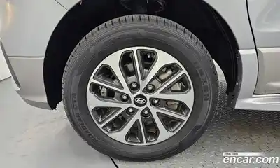 Hyundai Starex 2019 2.5 Автомат в Москве № 886136, миниатюра 5