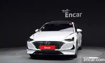 Hyundai Sonata 2019 2.0 Автомат в Москве № 886142, миниатюра 3