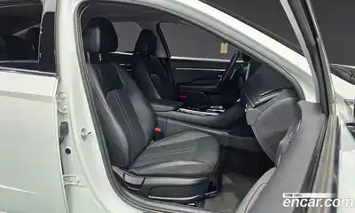 Hyundai Sonata 2019 2.0 Автомат в Москве № 886142, миниатюра 10