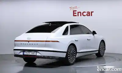 Hyundai Grandeur 2023 1.6 Автомат в Москве № 886491, миниатюра 2
