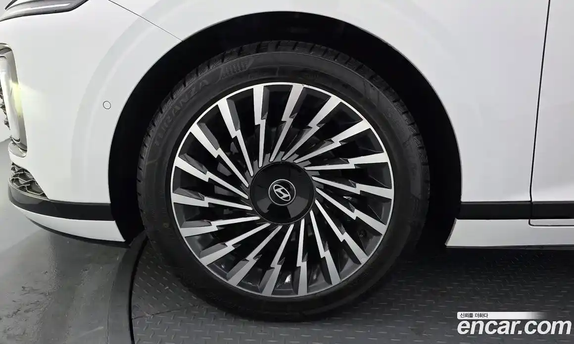 Hyundai Grandeur 2023 1.6 Автомат в Москве № 886491, фото 5