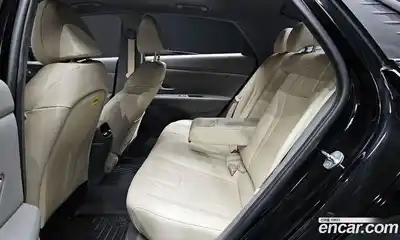 Hyundai Avante 2023 1.6 Автомат в Москве № 886900, миниатюра 12