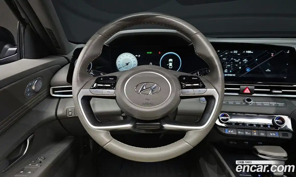 Hyundai Avante 2023 1.6 Автомат в Москве № 886900, фото 13