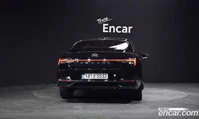 Hyundai Avante 2023 1.6 Автомат в Москве № 886900, миниатюра 4