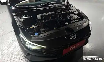 Hyundai Avante 2023 1.6 Автомат в Москве № 886900, миниатюра 6