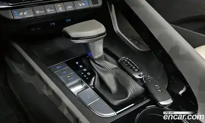 Hyundai Avante 2023 1.6 Автомат в Москве № 886900, миниатюра 9