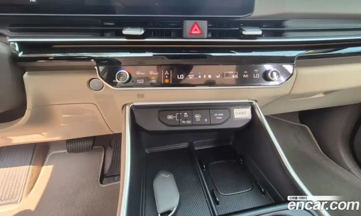 Kia Canival 2025 1.6 Автомат в Москве № 887194, фото 17