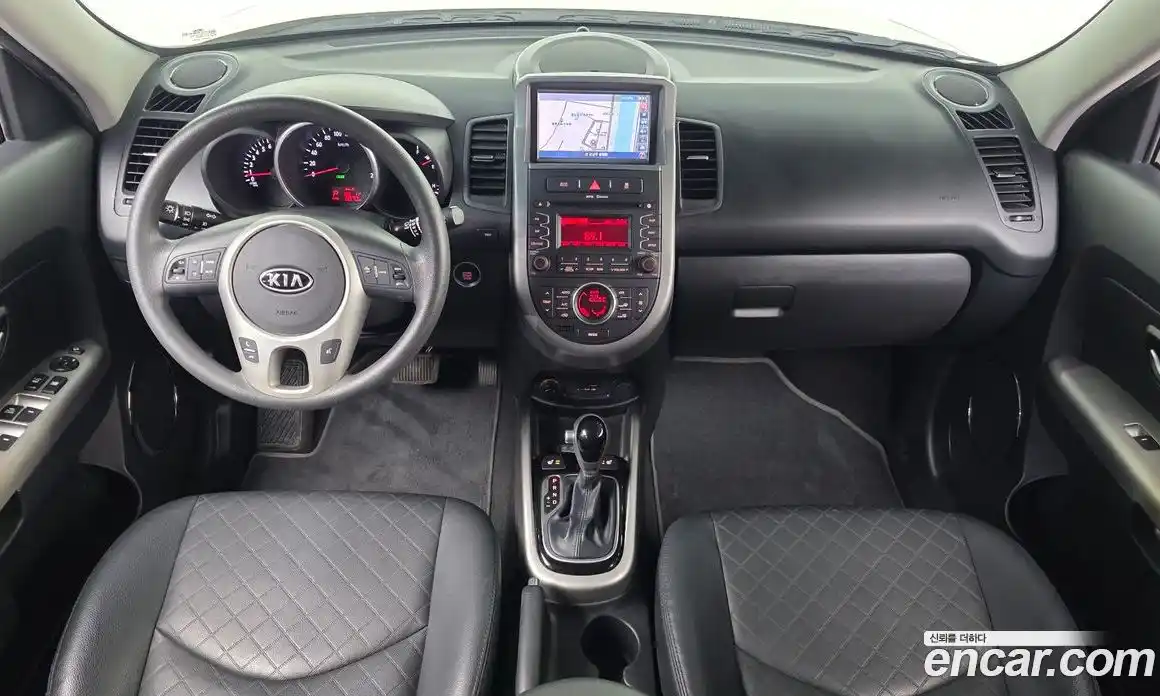 Kia Soul 2012 1.6 Автомат в Москве № 887231, фото 7