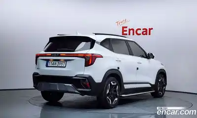 Kia Seltos 2024 1.6 Автомат в Москве № 887293, миниатюра 2