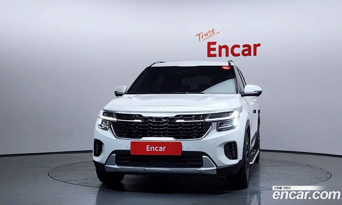 Kia Seltos 2024 1.6 Автомат в Москве № 887293, фото 3