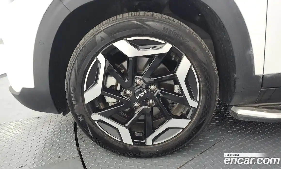 Kia Seltos 2024 1.6 Автомат в Москве № 887293, фото 5