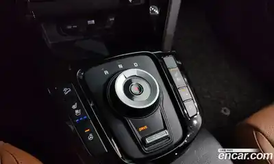 Kia Seltos 2024 1.6 Автомат в Москве № 887293, миниатюра 9