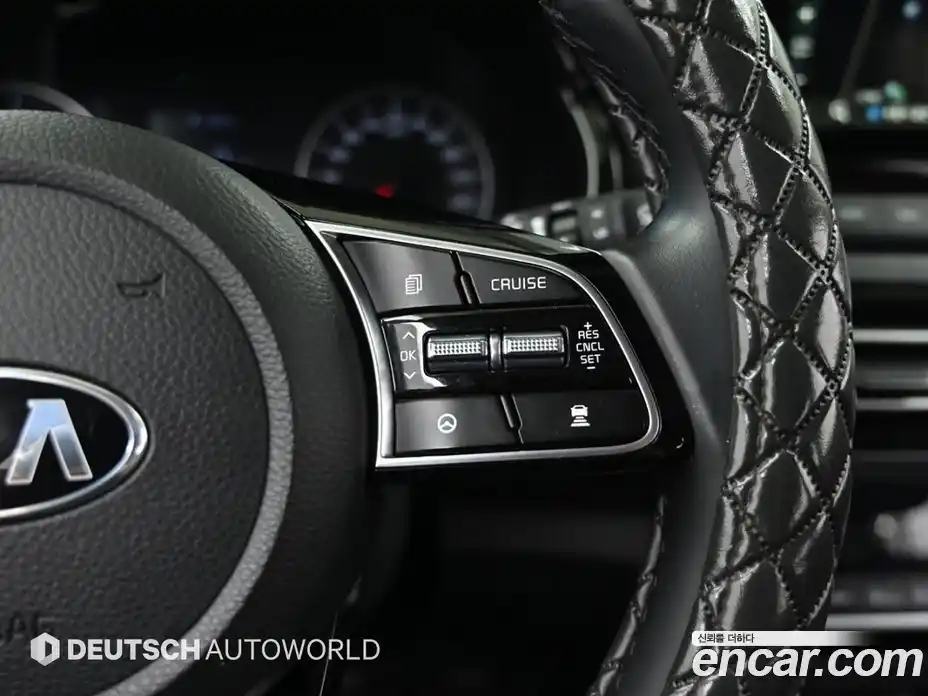 Kia Seltos 2020 1.6 Автомат в Москве № 887825, фото 17