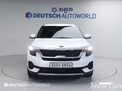 Kia Seltos 2020 1.6 Автомат в Москве № 887825, миниатюра 3