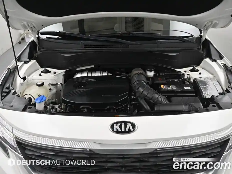 Kia Seltos 2020 1.6 Автомат в Москве № 887825, фото 6