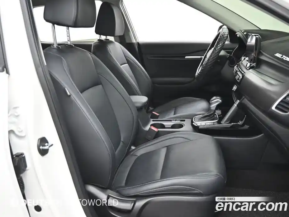 Kia Seltos 2020 1.6 Автомат в Москве № 887825, фото 10