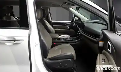 Kia Canival 2024 1.6 Автомат в Москве № 887837, миниатюра 10