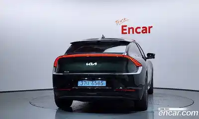 Kia EV6 2021 0.1 Автомат в Москве № 888138, миниатюра 4