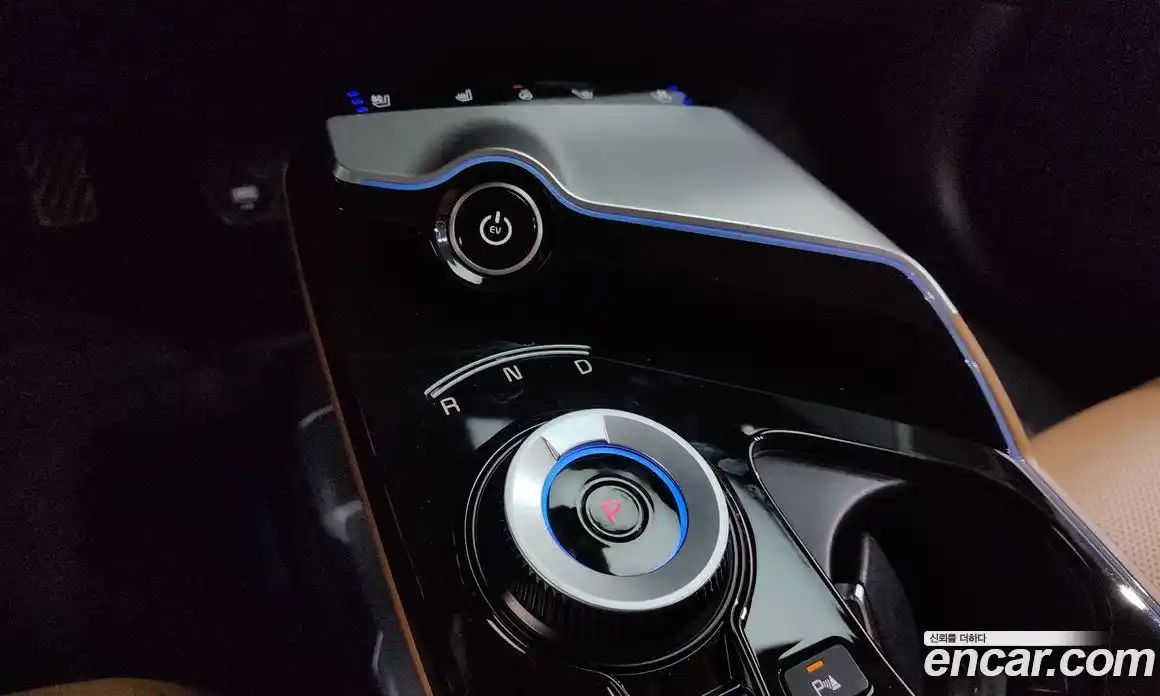 Kia EV6 2021 0.1 Автомат в Москве № 888138, фото 9