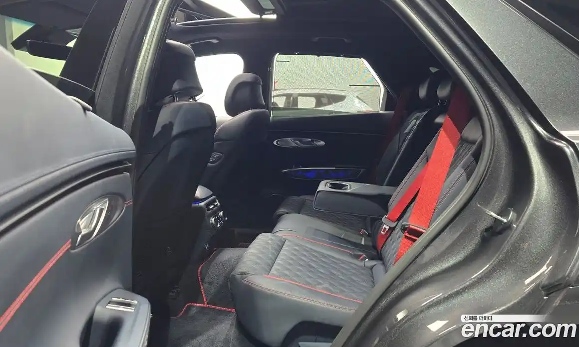 Genesis GV70 2022 2.5 Автомат в Москве № 888538, фото 12