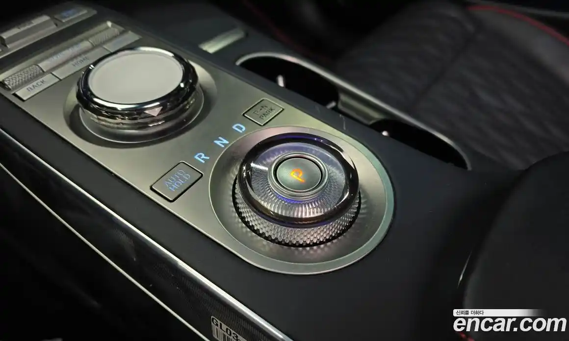 Genesis GV70 2022 2.5 Автомат в Москве № 888538, фото 9