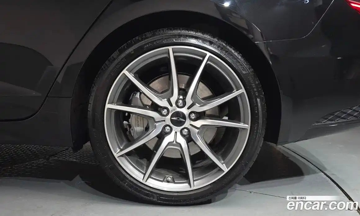 Genesis G70 2024 2.5 Автомат в Москве № 888574, фото 5