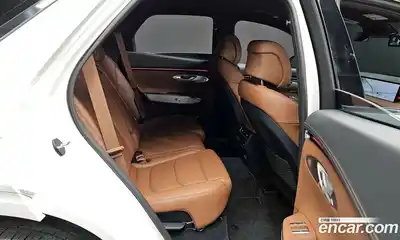 Genesis GV70 2024 2.5 Автомат в Москве № 888620, миниатюра 11