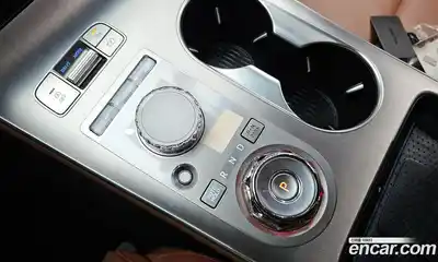 Genesis GV70 2024 2.5 Автомат в Москве № 888620, миниатюра 8