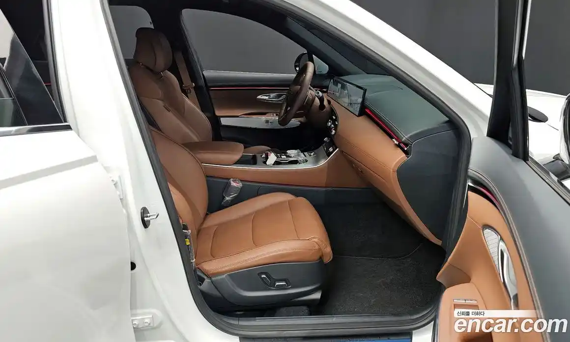 Genesis GV70 2024 2.5 Автомат в Москве № 888620, фото 10